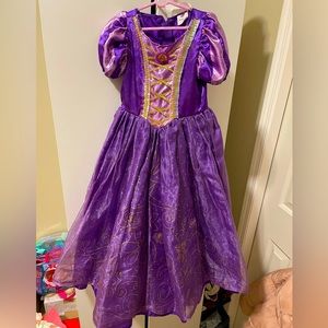 ▪️SOLD▪️EUC Disney Rapunzel Costume 7/8
